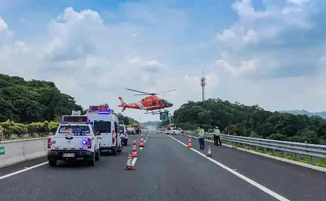 大理高速公路汽车救援案例