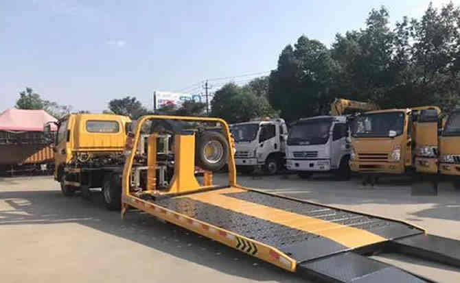 大理汽车中途维修案例